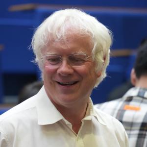 Prof. Dr. John Irvine